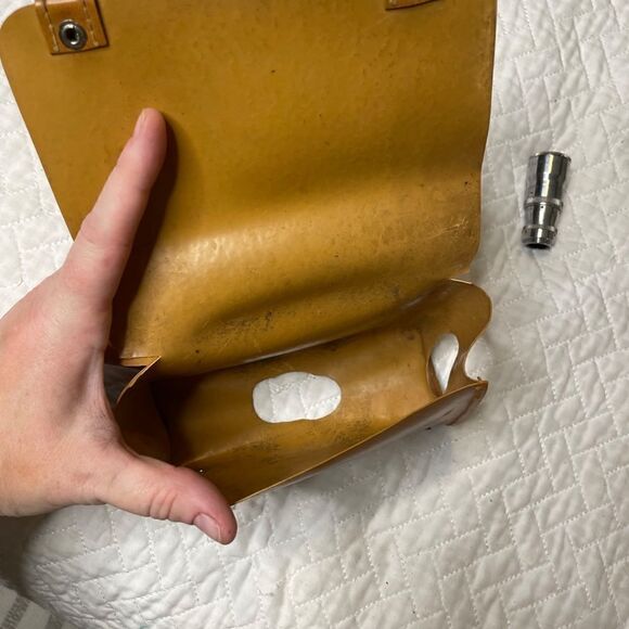 Vintage Bell & Howell Film Double Run Eight Model 134-G Cine Camera w/ Lens Case - Picture 3 of 16